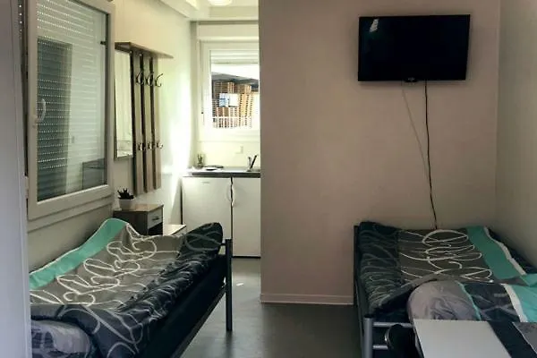 アパート Monteurzimmer Glückstadt